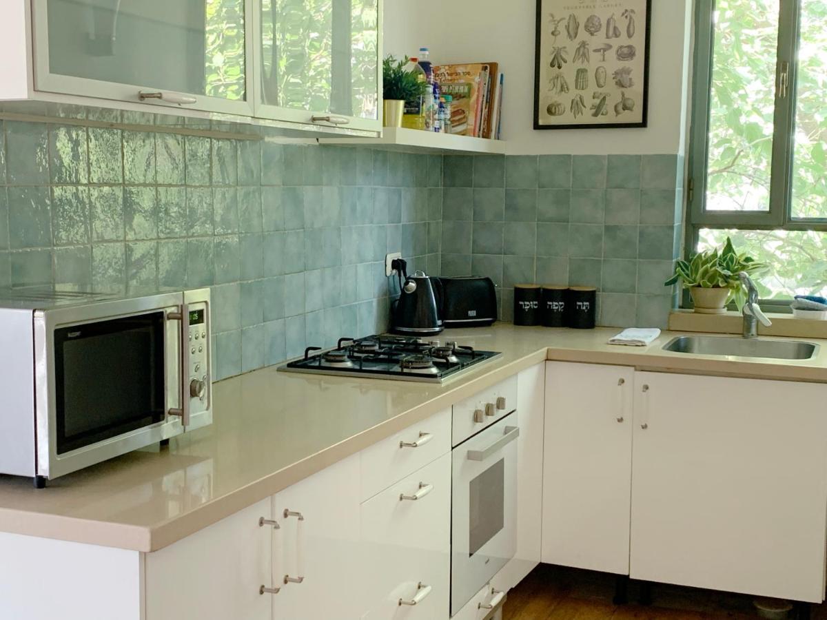 Annie'S Boutique Apartment In Yerusalem Bagian luar foto