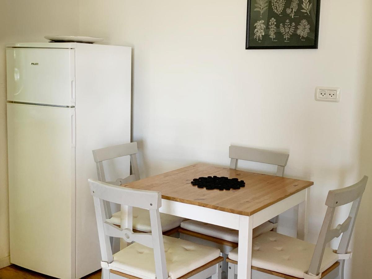 Annie'S Boutique Apartment In Yerusalem Bagian luar foto